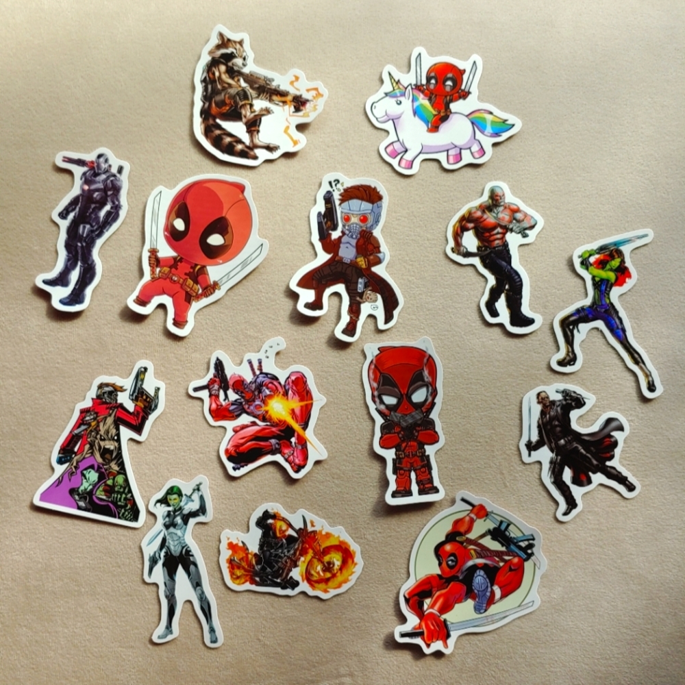 ๐3/$18 Marvel stickers - Picture 1 of 4